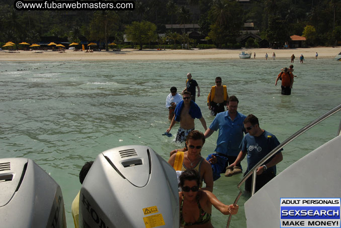 Speedboat Island Hopping