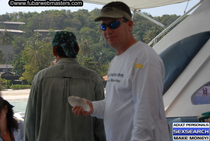 Speedboat Island Hopping