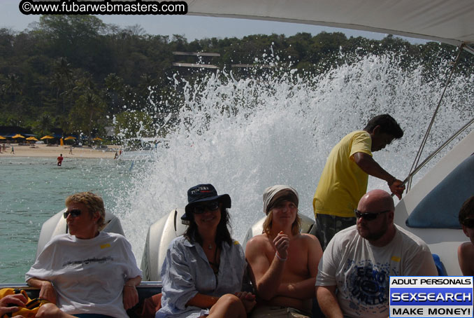 Speedboat Island Hopping