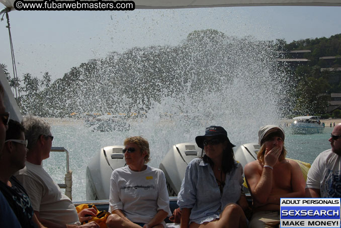 Speedboat Island Hopping