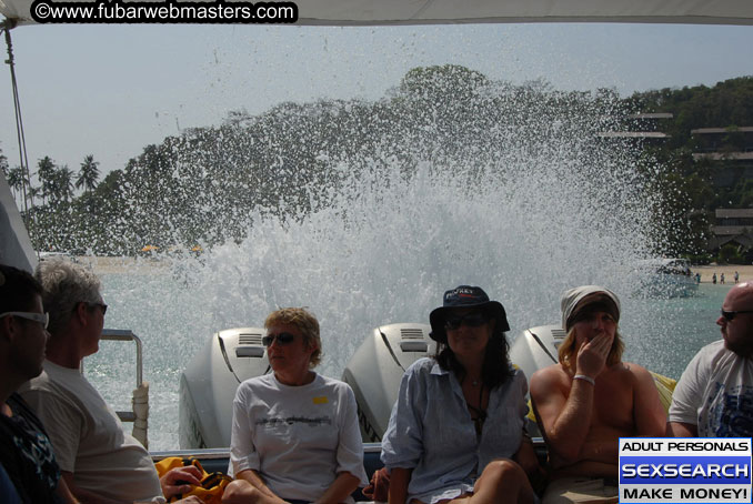 Speedboat Island Hopping