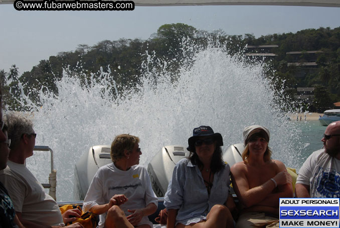 Speedboat Island Hopping