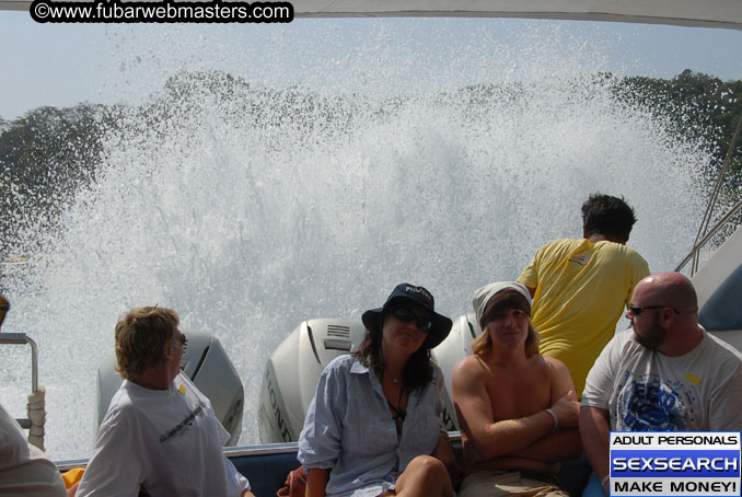 Speedboat Island Hopping