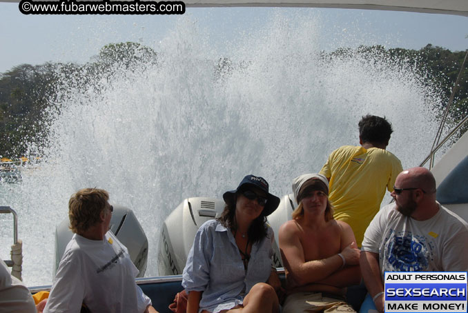 Speedboat Island Hopping