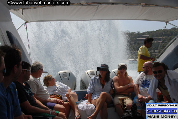 Speedboat Island Hopping