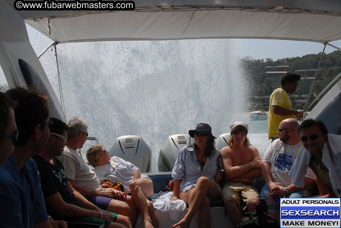 Speedboat Island Hopping