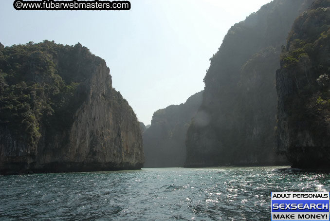 Speedboat Island Hopping