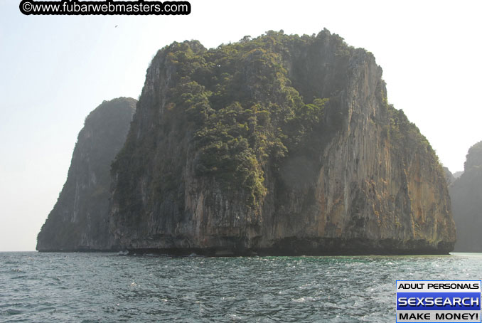 Speedboat Island Hopping