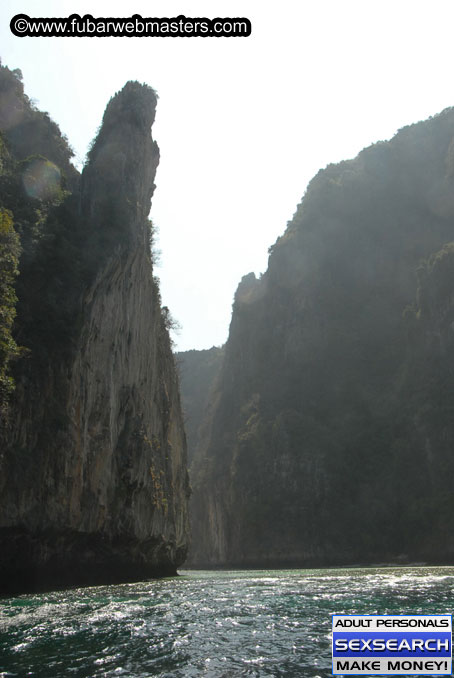 Speedboat Island Hopping