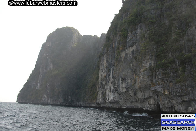 Speedboat Island Hopping