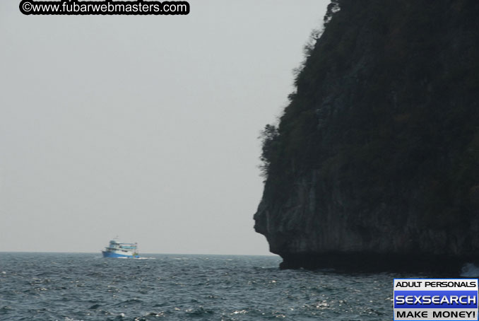 Speedboat Island Hopping