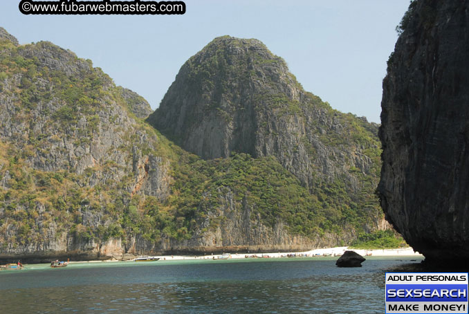 Speedboat Island Hopping