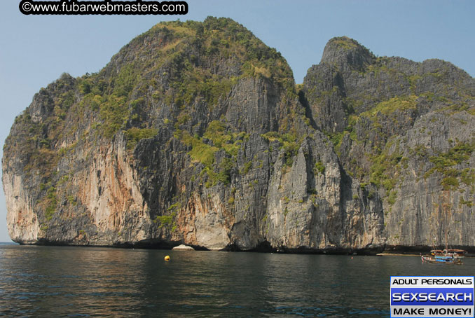 Speedboat Island Hopping