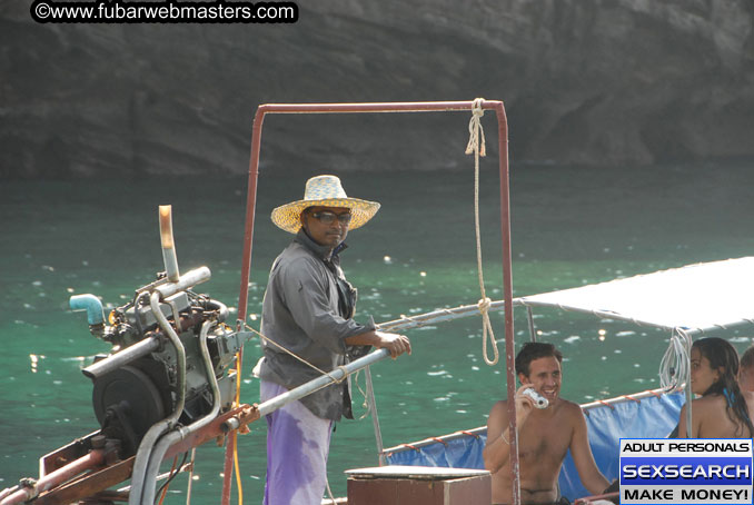 Speedboat Island Hopping