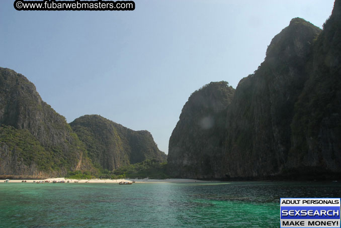 Speedboat Island Hopping