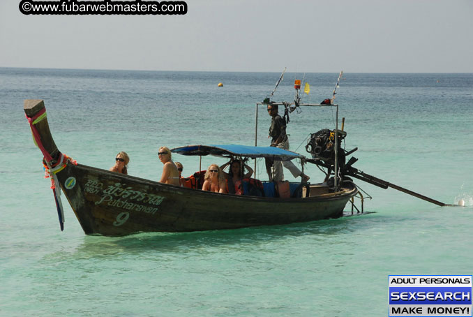 Speedboat Island Hopping