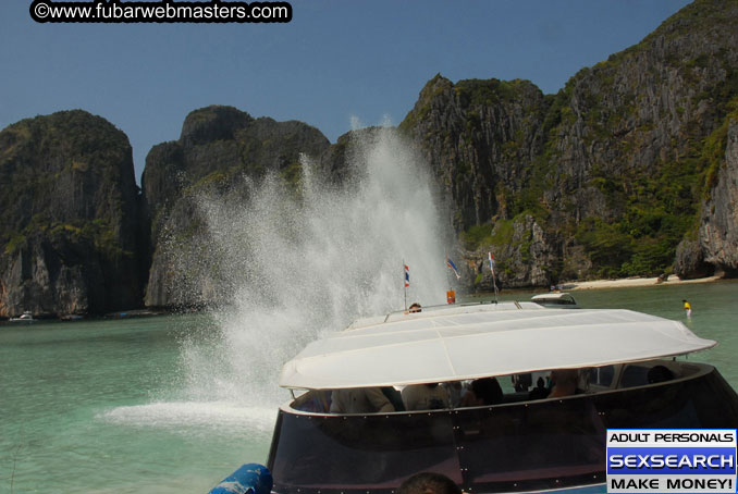 Speedboat Island Hopping