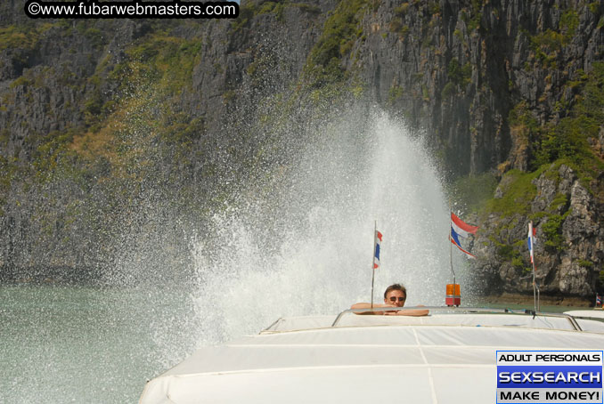 Speedboat Island Hopping