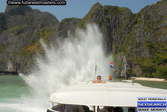 Speedboat Island Hopping