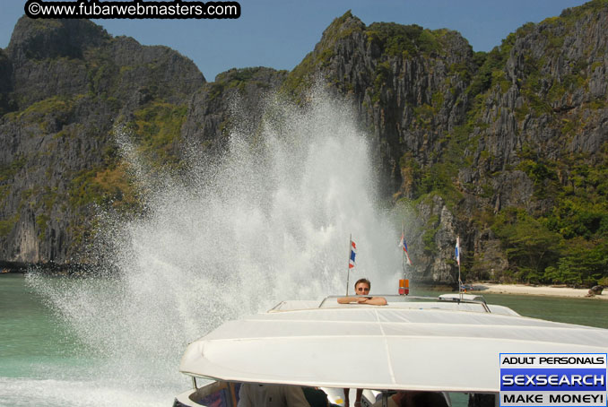 Speedboat Island Hopping