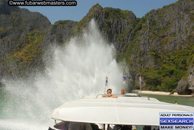 Speedboat Island Hopping