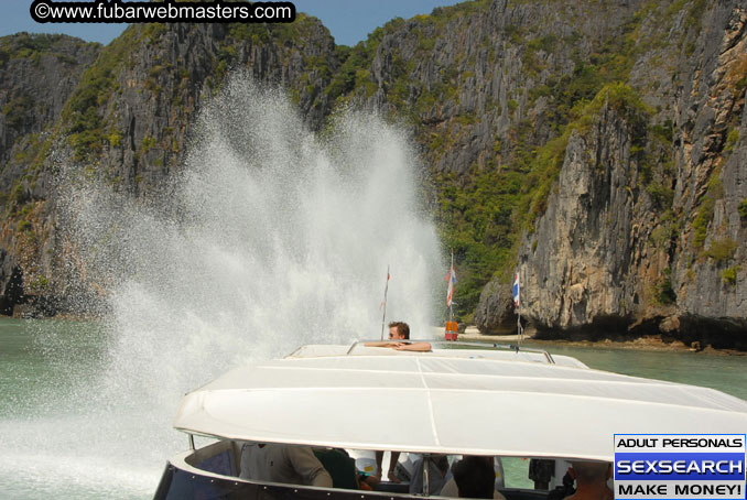 Speedboat Island Hopping