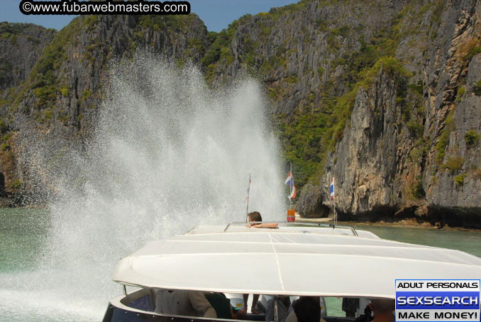 Speedboat Island Hopping