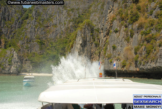 Speedboat Island Hopping