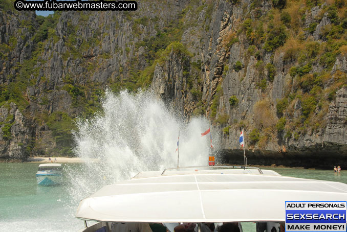 Speedboat Island Hopping