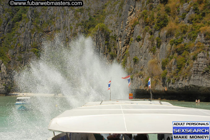 Speedboat Island Hopping