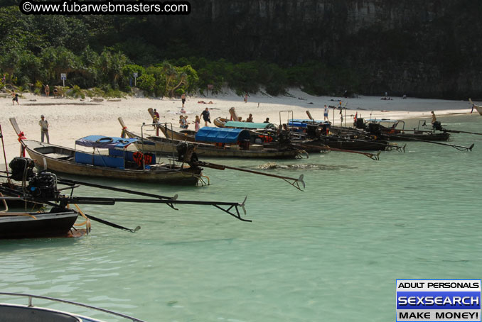 Speedboat Island Hopping