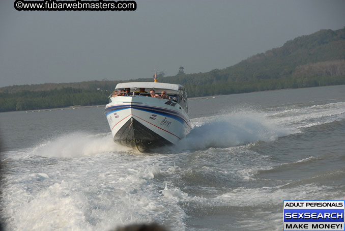 Speedboat Island Hopping