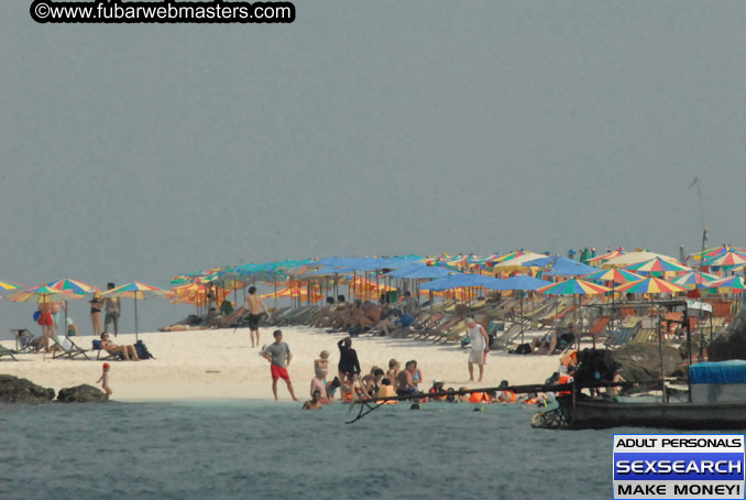 Speedboat Island Hopping