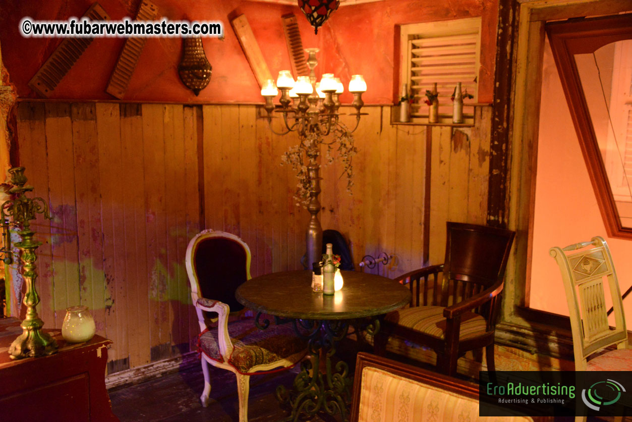 Reporo Party at the Mundo Bizarro