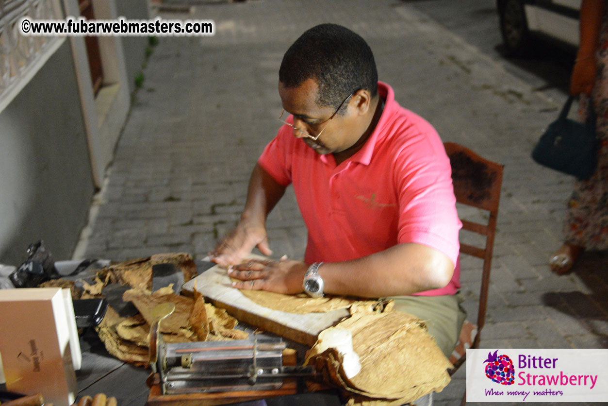 Reporo Party at the Mundo Bizarro