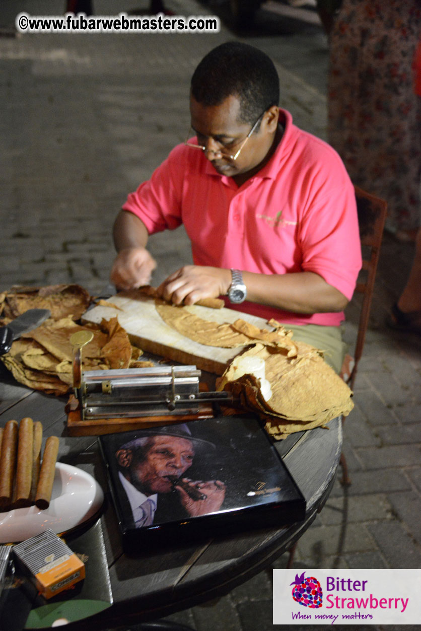 Reporo Party at the Mundo Bizarro