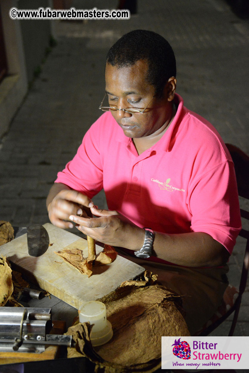 Reporo Party at the Mundo Bizarro