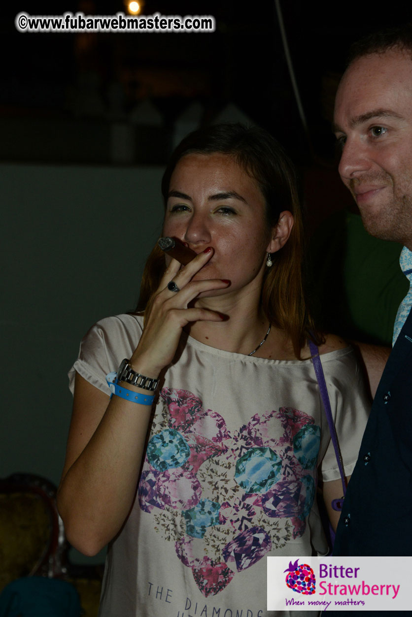 Reporo Party at the Mundo Bizarro