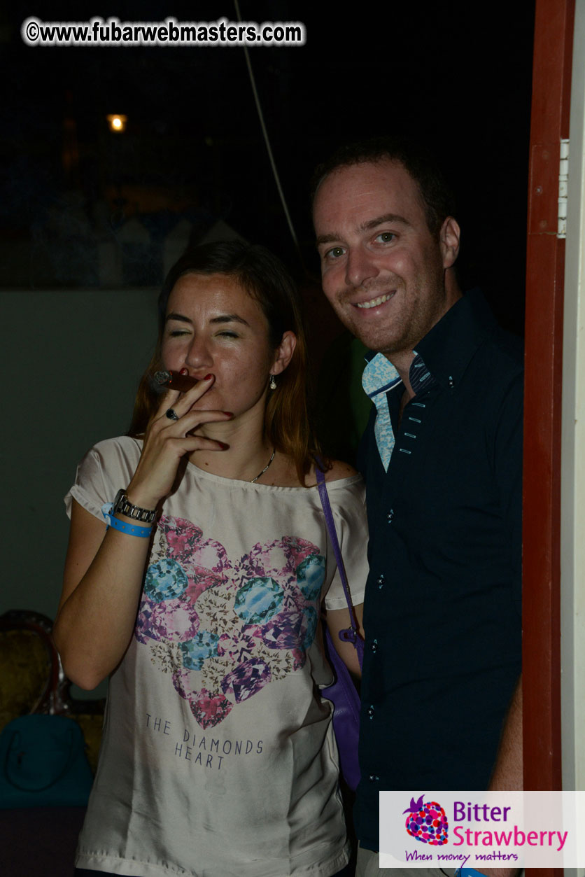 Reporo Party at the Mundo Bizarro