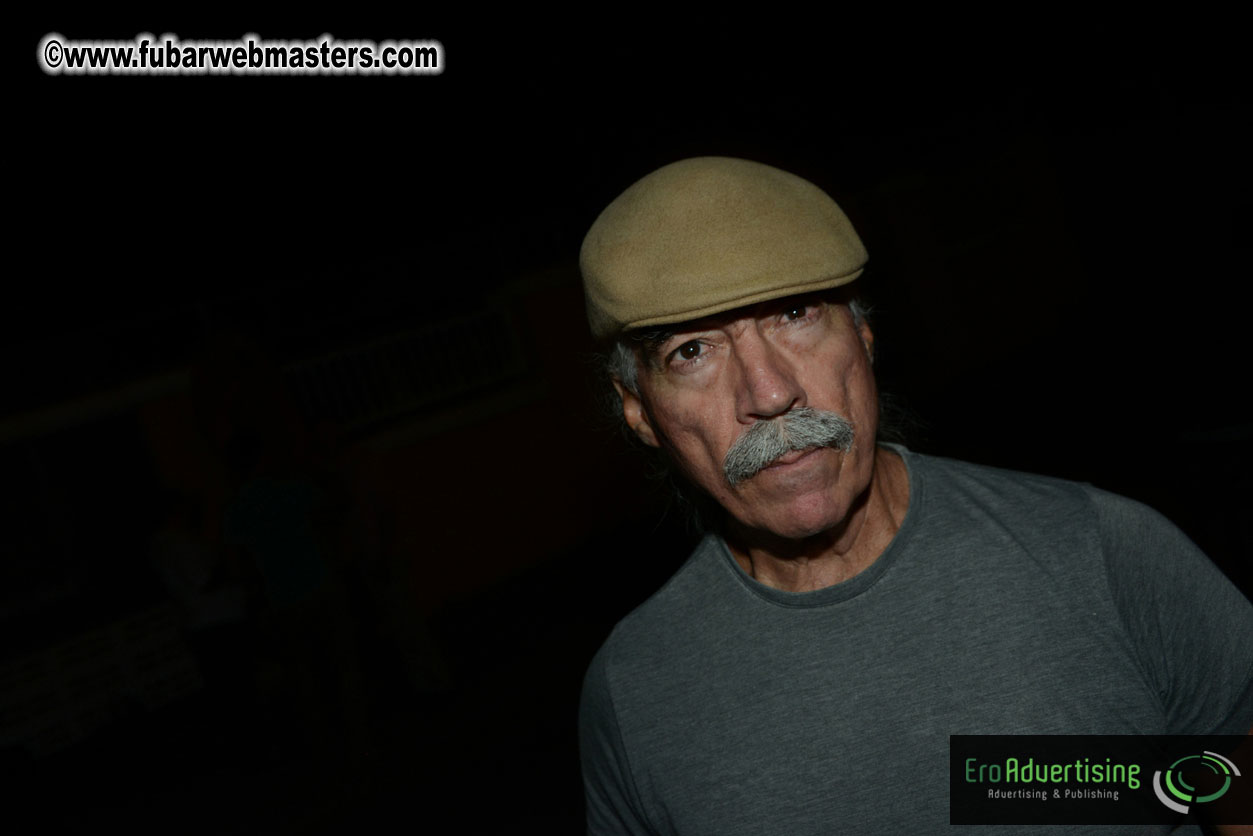 Reporo Party at the Mundo Bizarro