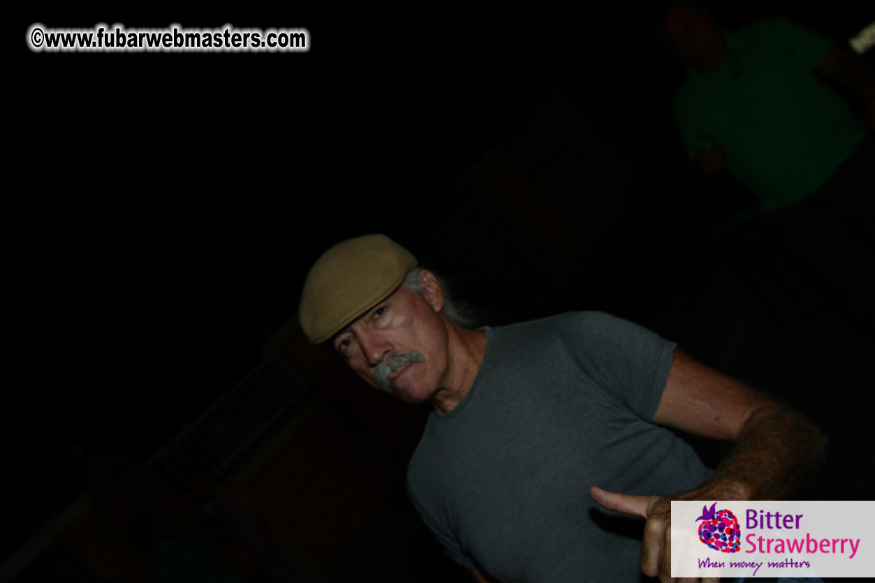 Reporo Party at the Mundo Bizarro