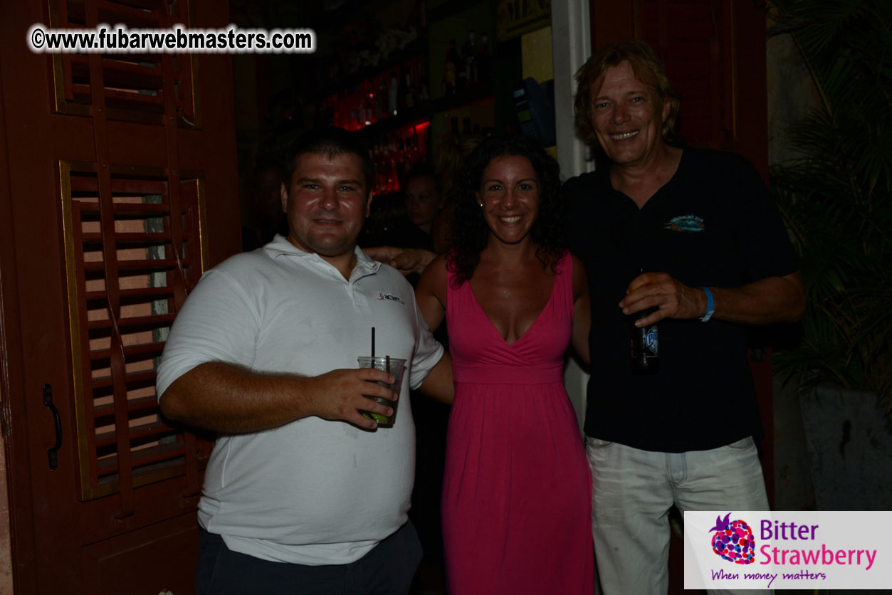 Reporo Party at the Mundo Bizarro