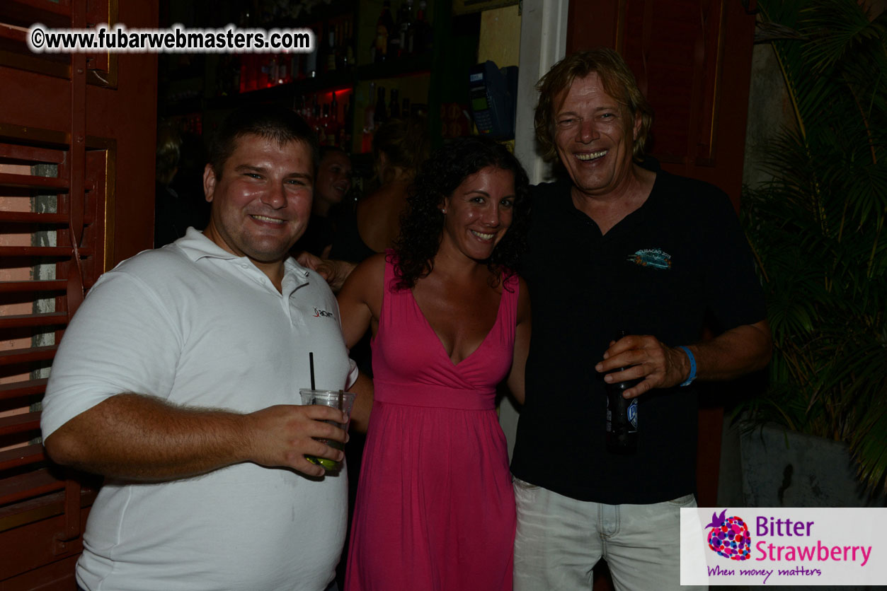 Reporo Party at the Mundo Bizarro