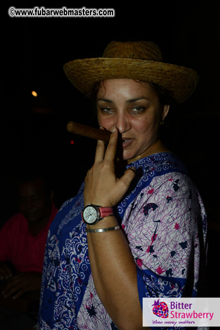 Reporo Party at the Mundo Bizarro