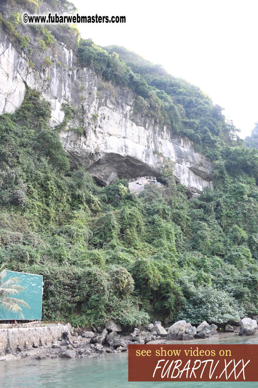 Luon Cave tour