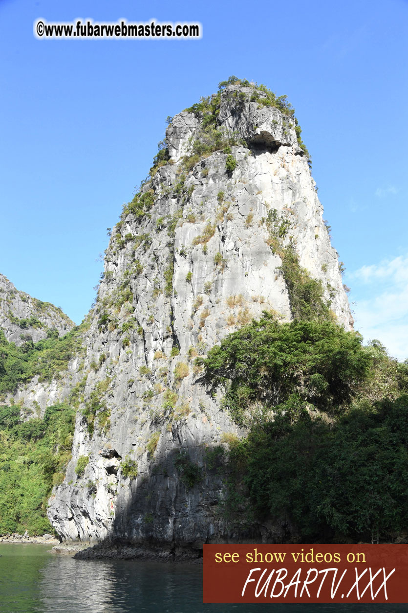 Luon Cave tour