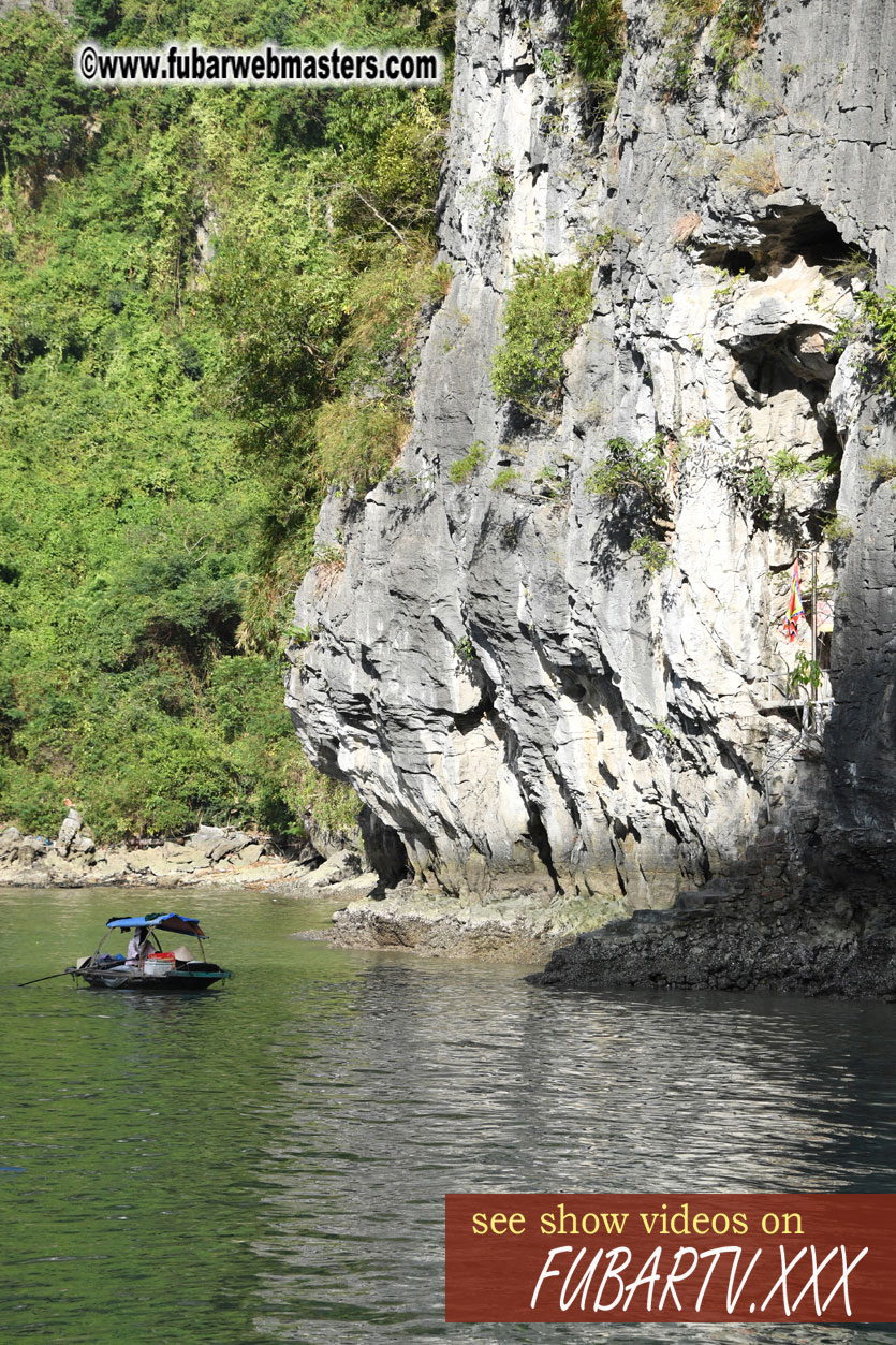 Luon Cave tour