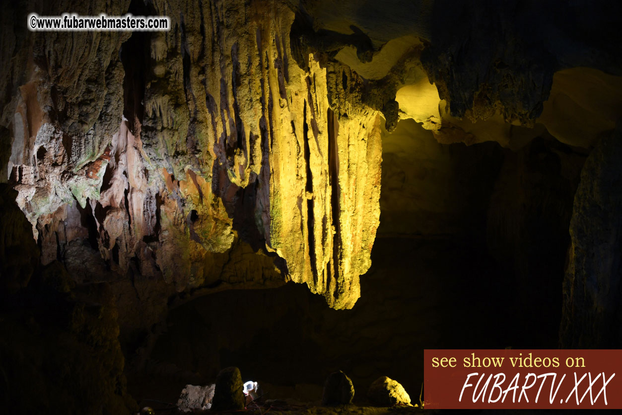 Luon Cave tour