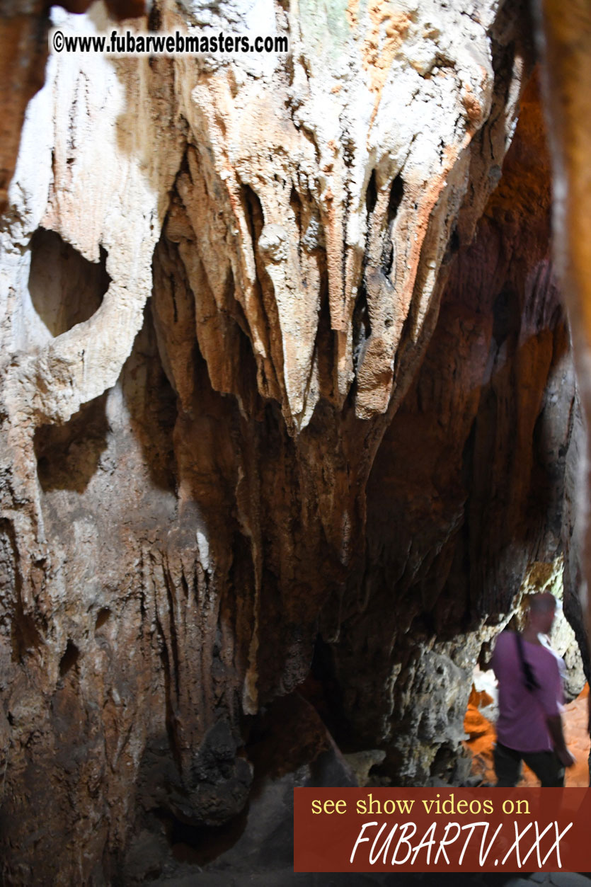 Luon Cave tour