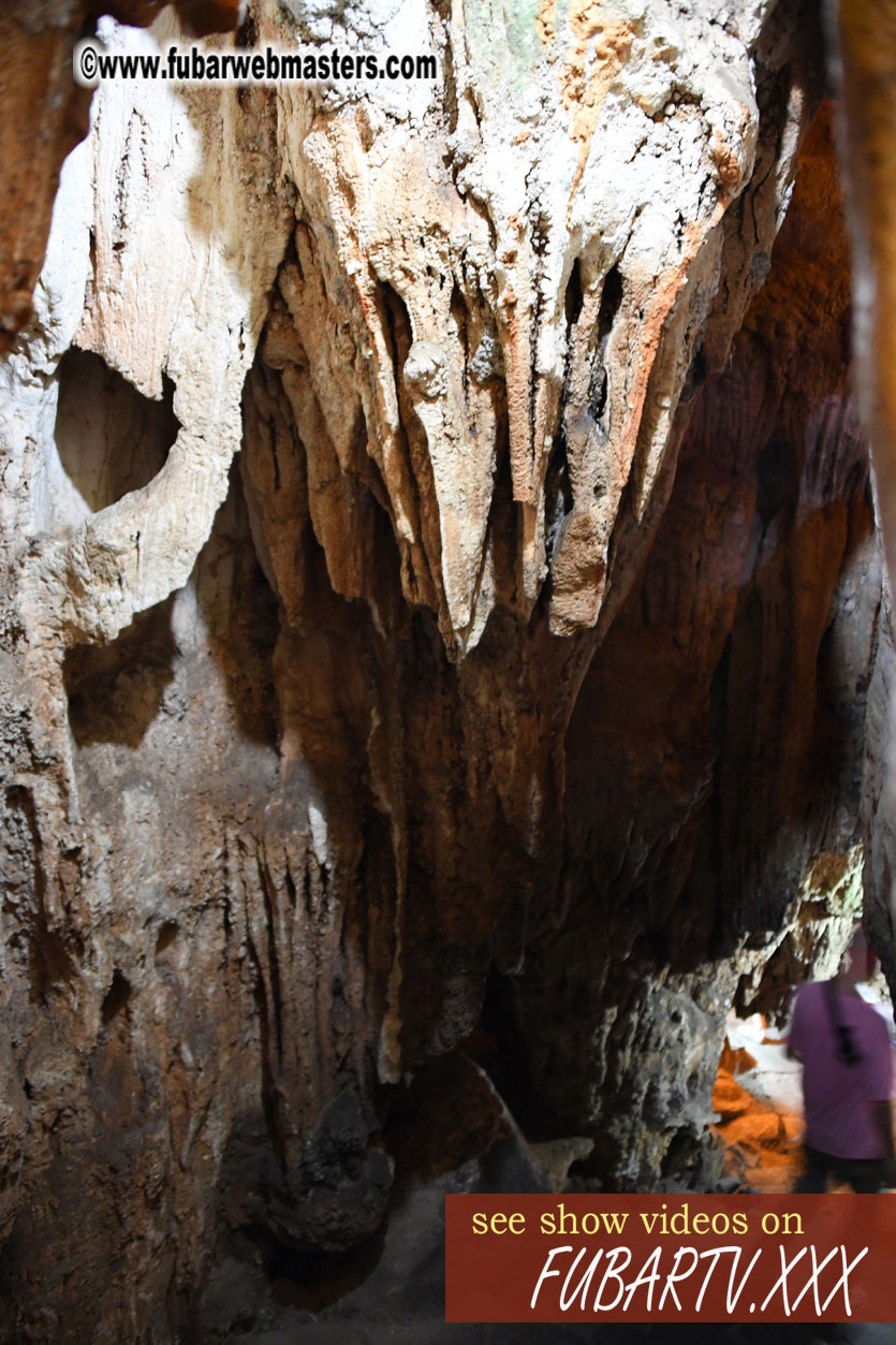 Luon Cave tour